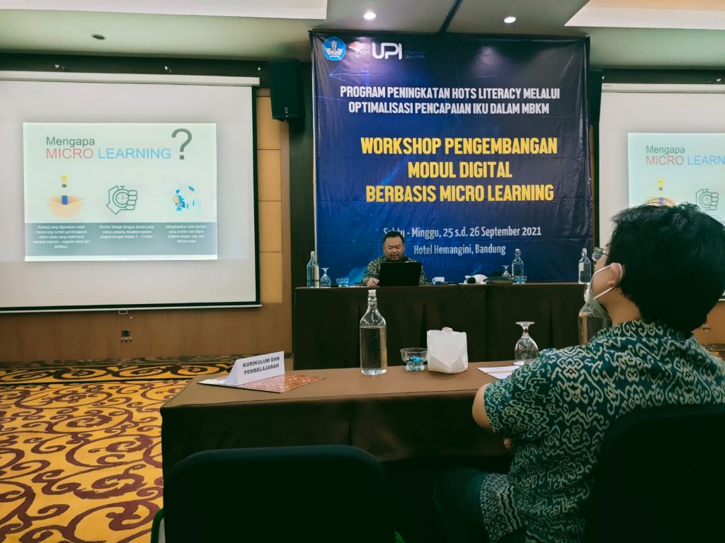 Dosen Teknologi Pendidikan Ikuti Workshop Pengembagan Modul Digital Berbasis Microlearning
